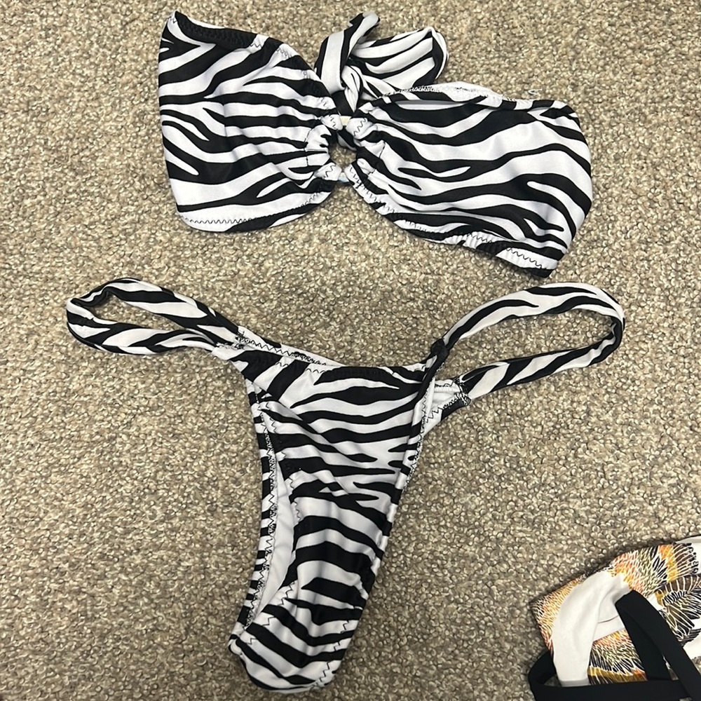 Zebra bikini small